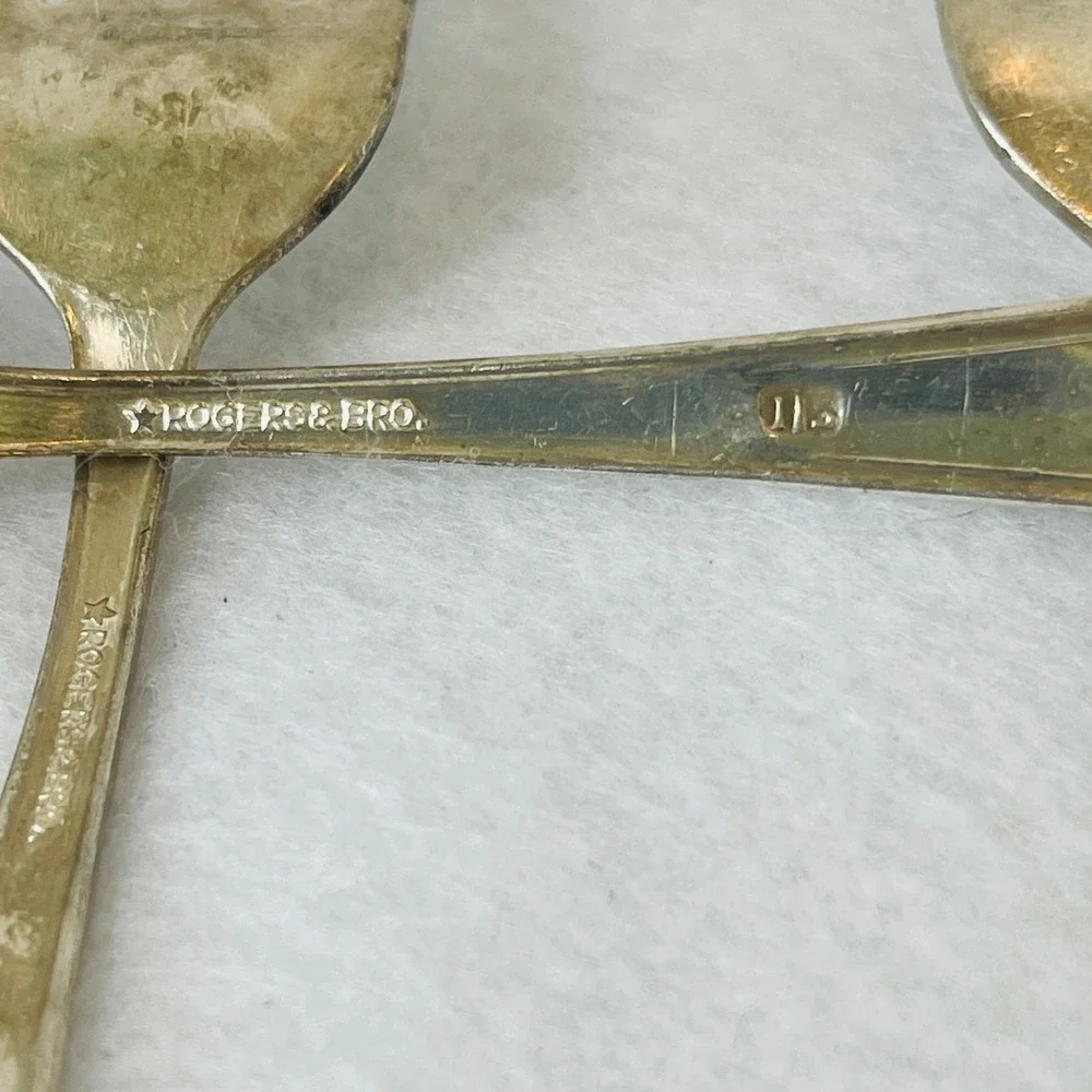 Rogers & Bro Silverplate Salad Forks Set of 4 Vintage Ornate Floral